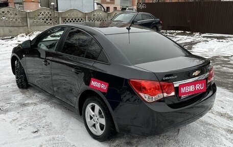 Chevrolet Cruze II, 2012 год, 999 000 рублей, 5 фотография