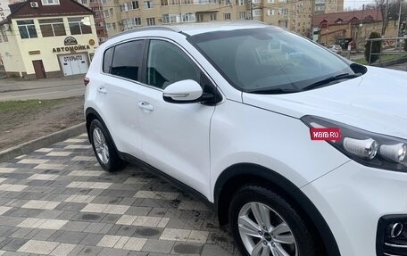 KIA Sportage IV рестайлинг, 2018 год, 2 290 000 рублей, 6 фотография