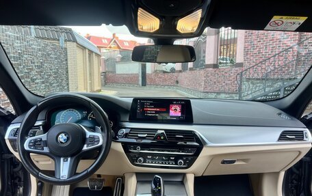 BMW 5 серия, 2019 год, 3 690 000 рублей, 20 фотография