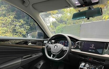 Volkswagen Passat B8 рестайлинг, 2021 год, 2 500 000 рублей, 13 фотография