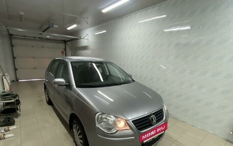 Volkswagen Polo IV рестайлинг, 2008 год, 900 000 рублей, 2 фотография