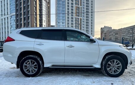 Mitsubishi Pajero Sport III рестайлинг, 2018 год, 2 879 000 рублей, 8 фотография