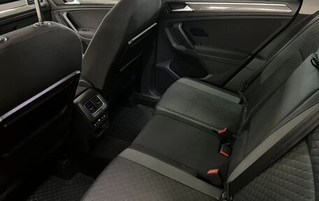 Volkswagen Tiguan II, 2017 год, 2 650 000 рублей, 8 фотография