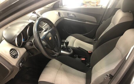 Chevrolet Cruze II, 2013 год, 750 000 рублей, 7 фотография