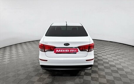 KIA Rio III рестайлинг, 2016 год, 1 044 000 рублей, 6 фотография