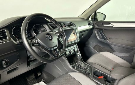 Volkswagen Tiguan II, 2019 год, 2 649 000 рублей, 11 фотография