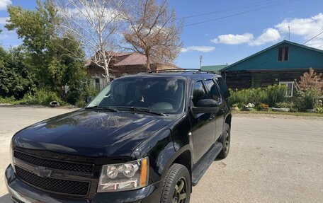 Chevrolet Tahoe III, 2008 год, 2 000 000 рублей, 2 фотография