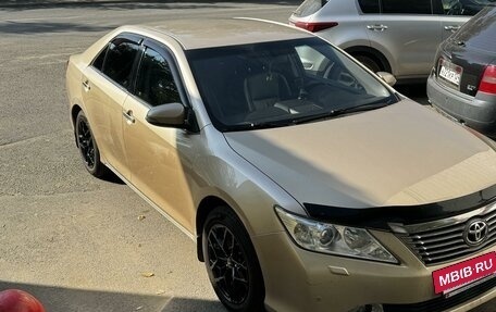 Toyota Camry, 2012 год, 1 600 000 рублей, 5 фотография