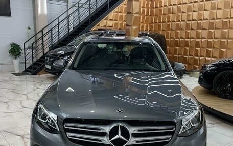 Mercedes-Benz GLC, 2017 год, 3 000 000 рублей, 2 фотография