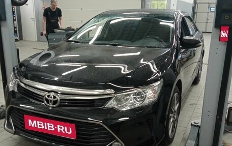 Toyota Camry, 2016 год, 2 371 200 рублей, 1 фотография