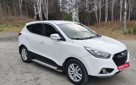 Hyundai ix35 I рестайлинг, 2015 год, 1 900 000 рублей, 4 фотография