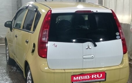 Mitsubishi Colt VI рестайлинг, 2004 год, 435 000 рублей, 2 фотография