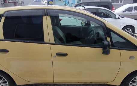 Mitsubishi Colt VI рестайлинг, 2004 год, 435 000 рублей, 14 фотография