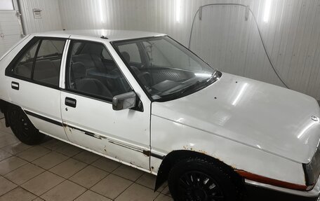 Mitsubishi Mirage II, 1985 год, 320 000 рублей, 3 фотография