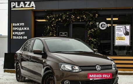 Volkswagen Polo VI (EU Market), 2015 год, 849 000 рублей, 2 фотография