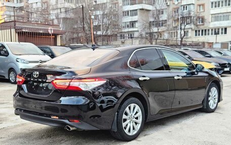 Toyota Camry, 2021 год, 2 950 000 рублей, 4 фотография