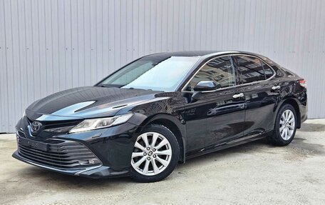 Toyota Camry, 2021 год, 2 950 000 рублей, 1 фотография