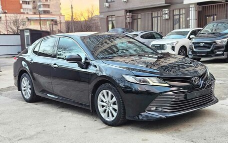 Toyota Camry, 2021 год, 2 950 000 рублей, 6 фотография