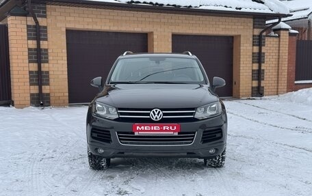 Volkswagen Touareg III, 2011 год, 2 490 000 рублей, 6 фотография