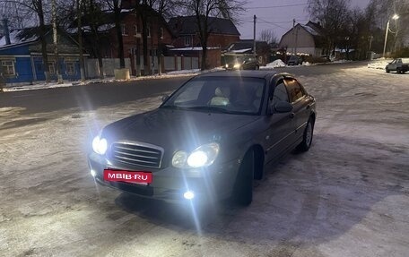 Hyundai Sonata IV рестайлинг, 2005 год, 450 000 рублей, 2 фотография