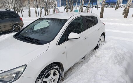 Opel Astra J, 2013 год, 720 000 рублей, 10 фотография