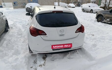 Opel Astra J, 2013 год, 720 000 рублей, 6 фотография