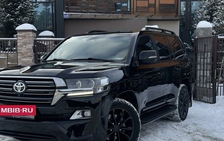 Toyota Land Cruiser 200, 2019 год, 8 540 500 рублей, 2 фотография