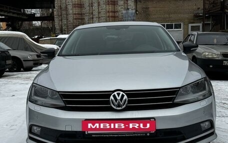 Volkswagen Jetta VI, 2018 год, 1 900 000 рублей, 12 фотография