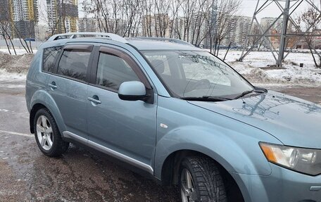 Mitsubishi Outlander III рестайлинг 3, 2007 год, 1 100 000 рублей, 4 фотография