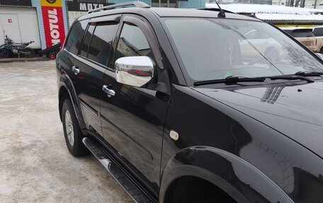 Mitsubishi Pajero Sport II рестайлинг, 2010 год, 2 100 000 рублей, 4 фотография