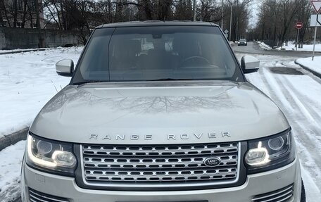 Land Rover Range Rover IV рестайлинг, 2014 год, 3 550 000 рублей, 2 фотография