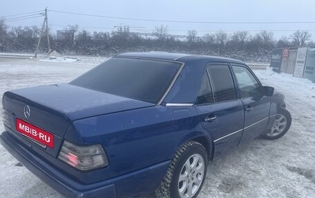 Mercedes-Benz W124, 1990 год, 200 000 рублей, 16 фотография