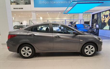 Hyundai Solaris II рестайлинг, 2016 год, 947 000 рублей, 4 фотография