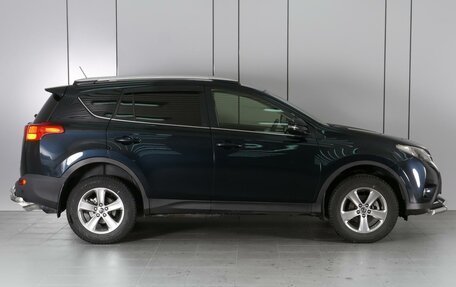 Toyota RAV4, 2015 год, 2 450 000 рублей, 5 фотография