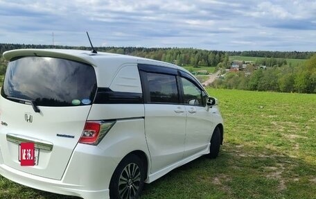 Honda Freed I, 2014 год, 1 440 000 рублей, 4 фотография