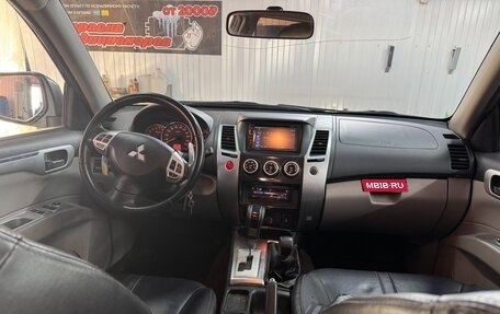 Mitsubishi Pajero Sport II рестайлинг, 2012 год, 2 250 000 рублей, 7 фотография