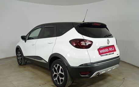 Renault Kaptur I рестайлинг, 2017 год, 1 640 000 рублей, 7 фотография