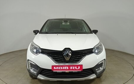 Renault Kaptur I рестайлинг, 2017 год, 1 640 000 рублей, 2 фотография