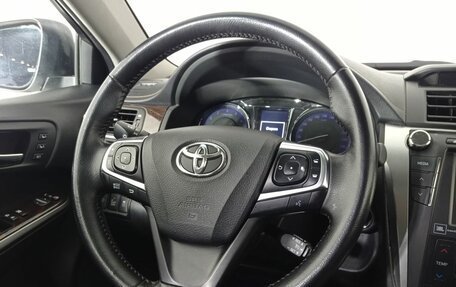 Toyota Camry, 2016 год, 2 800 000 рублей, 9 фотография