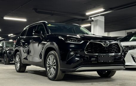 Toyota Highlander, 2024 год, 6 499 000 рублей, 3 фотография