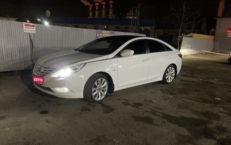 Hyundai Sonata VI, 2012 год, 1 370 000 рублей, 1 фотография