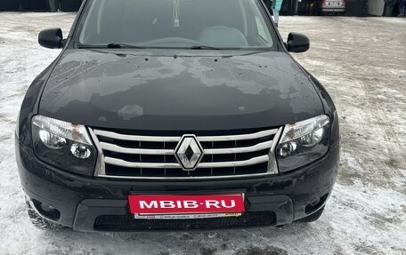 Renault Duster I рестайлинг, 2014 год, 900 000 рублей, 1 фотография