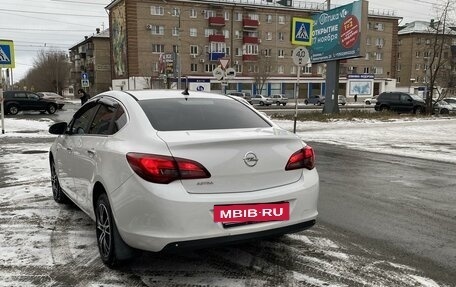 Opel Astra J, 2013 год, 750 000 рублей, 2 фотография