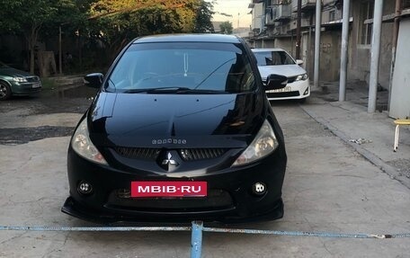 Mitsubishi Grandis, 2003 год, 720 000 рублей, 1 фотография