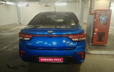 KIA Rio IV, 2018 год, 1 350 000 рублей, 1 фотография