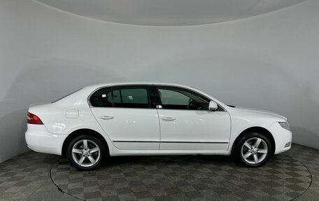 Skoda Superb III рестайлинг, 2012 год, 1 099 000 рублей, 4 фотография