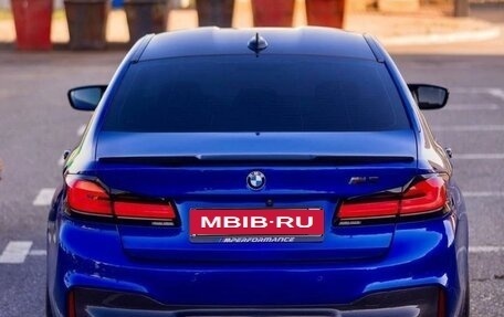 BMW M5, 2018 год, 7 399 999 рублей, 1 фотография