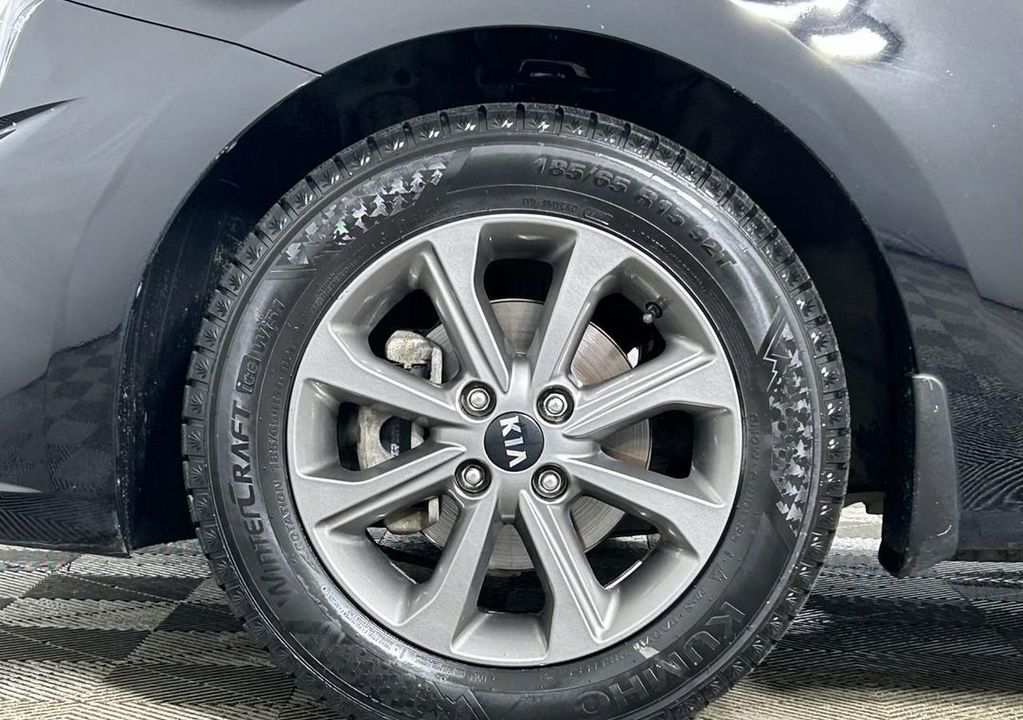KIA Rio, 2020 год, 1 799 000 рублей, 6 фотография