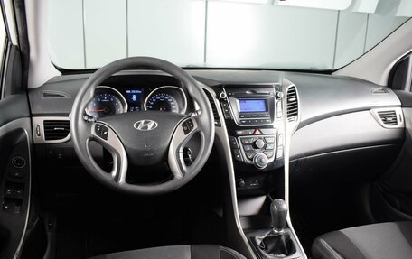 Hyundai i30 II рестайлинг, 2016 год, 1 339 000 рублей, 6 фотография