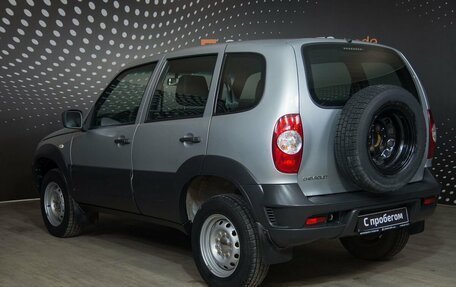 Chevrolet Niva I рестайлинг, 2018 год, 849 600 рублей, 4 фотография